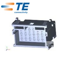 Connector TE/AMP 1-967630-1