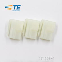 TE / AMP Connector 174198-1