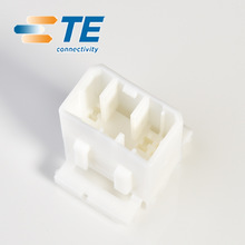 TE/AMP Connector 174931-1