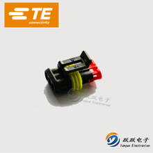 TE/AMP Connector 2-1670901-1