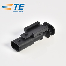 TE / AMP Connector 2-1703498-4
