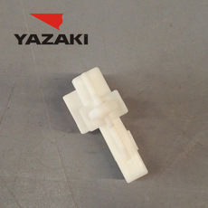 YAZAKI конектор 7282-6165